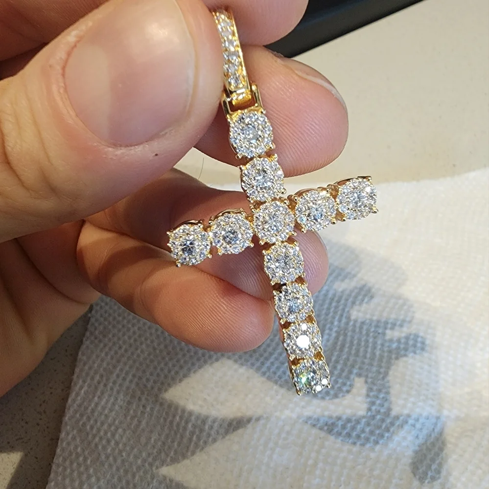 Religious Cross - Picture 1 of 3